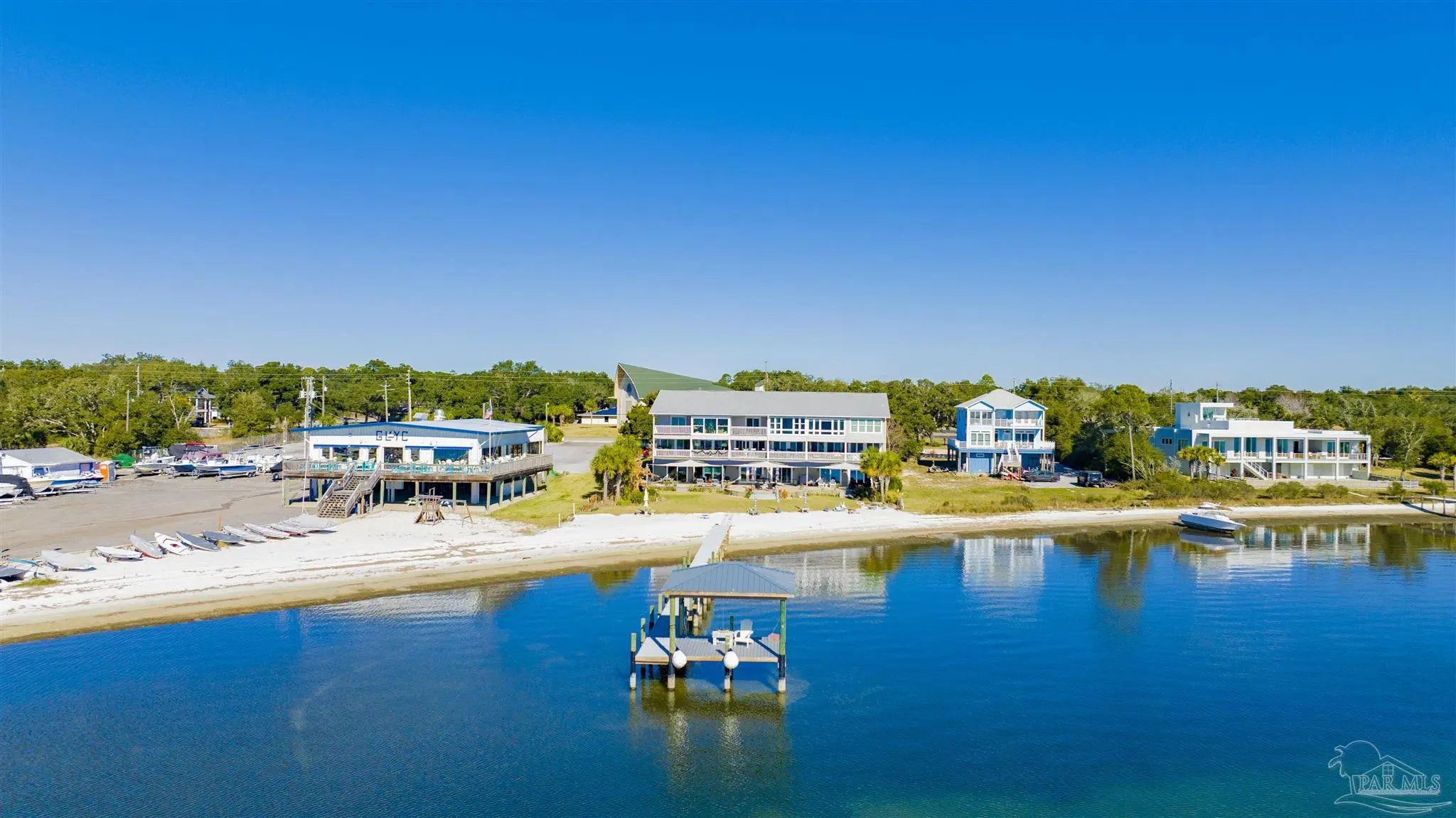 Photo of Listing #675540