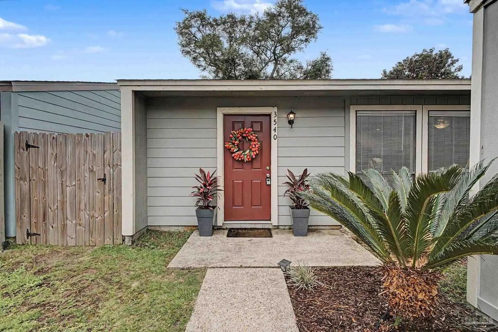 3540 Carlotta St, Pensacola