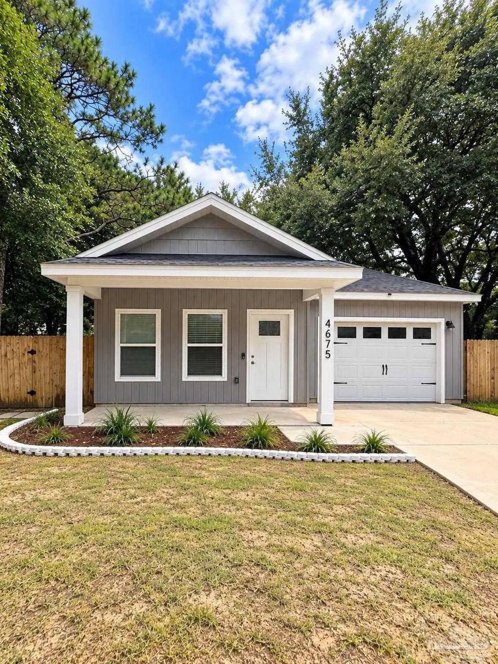 4675 Geneva Dr, Pensacola