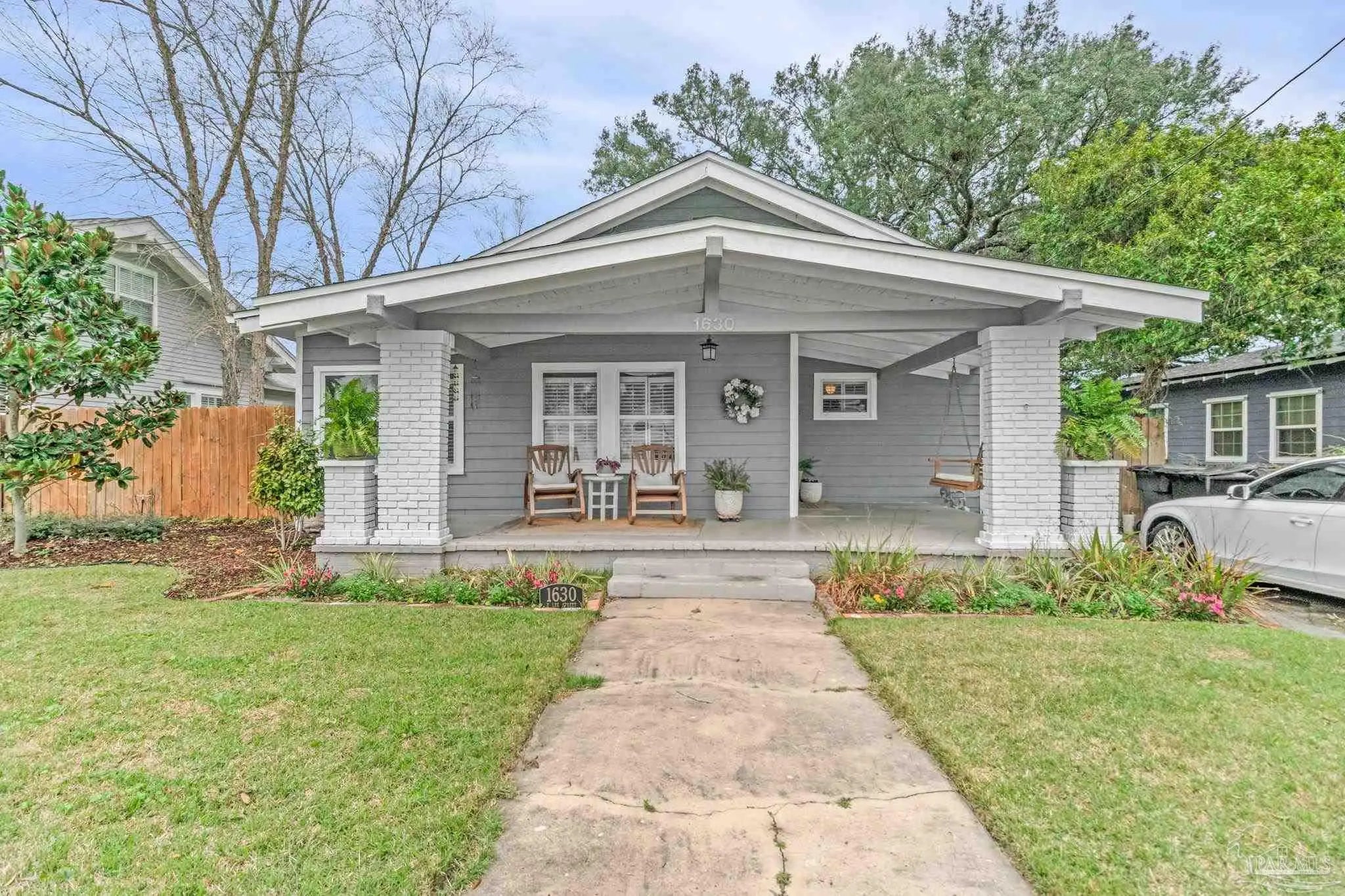 Photo of Listing #679421