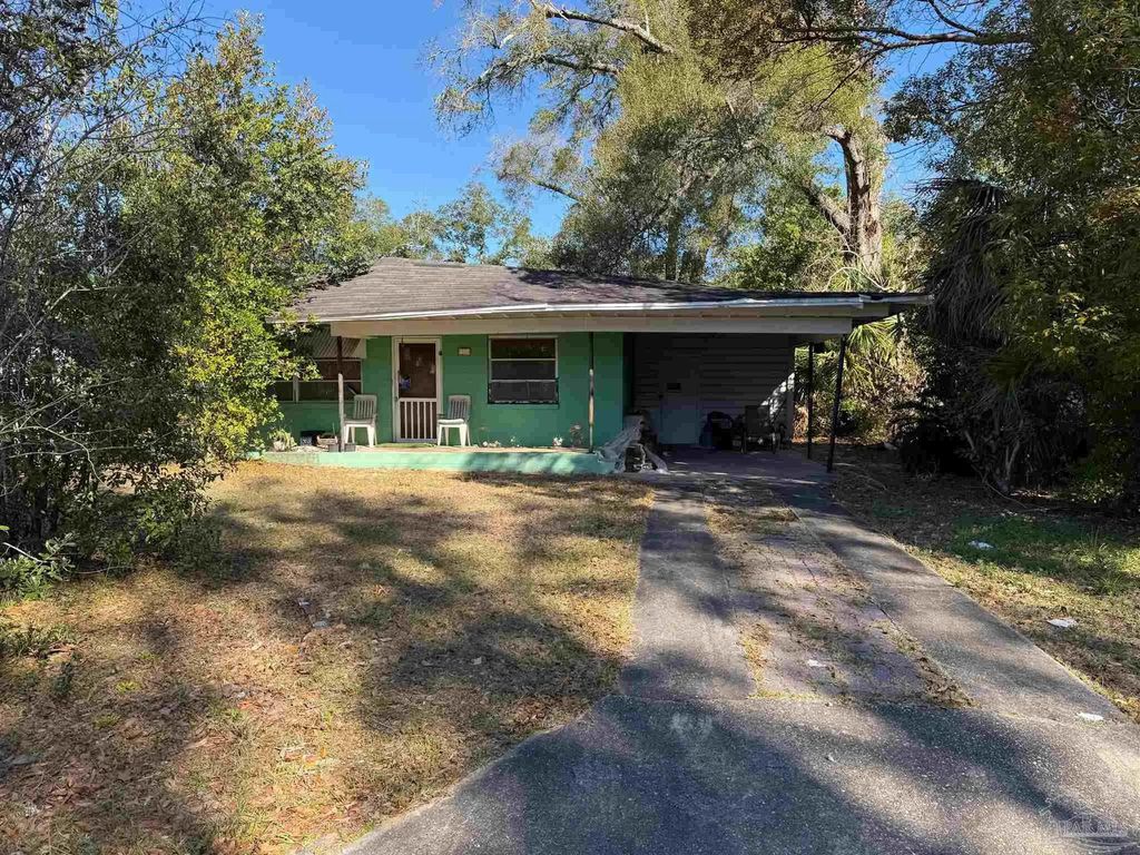 1604 E Yonge St, Pensacola