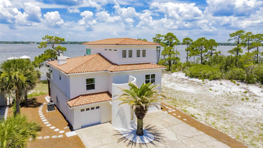 14456 River Rd, Pensacola