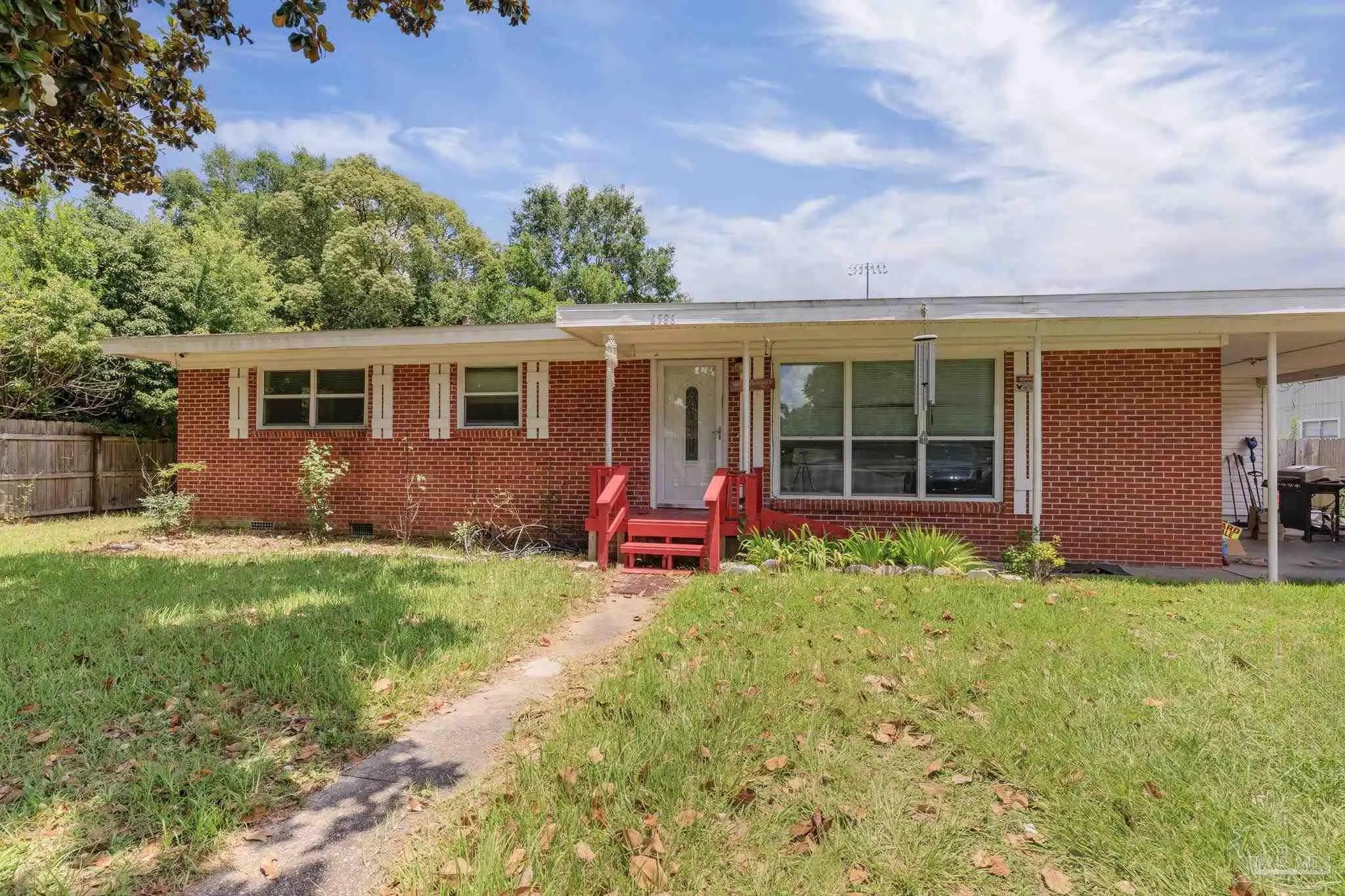 Photo of Listing #666812