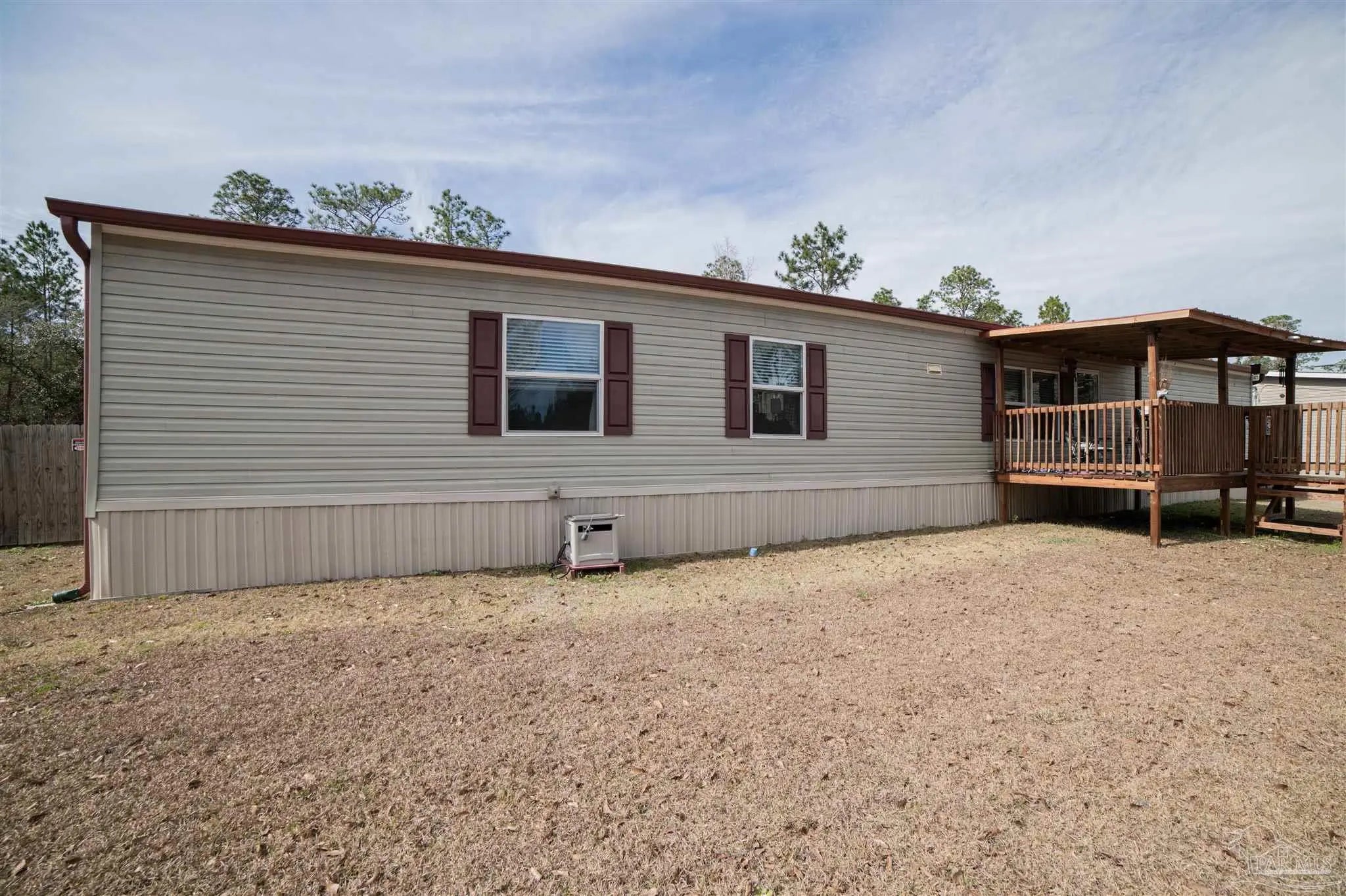 Photo of Listing #677110