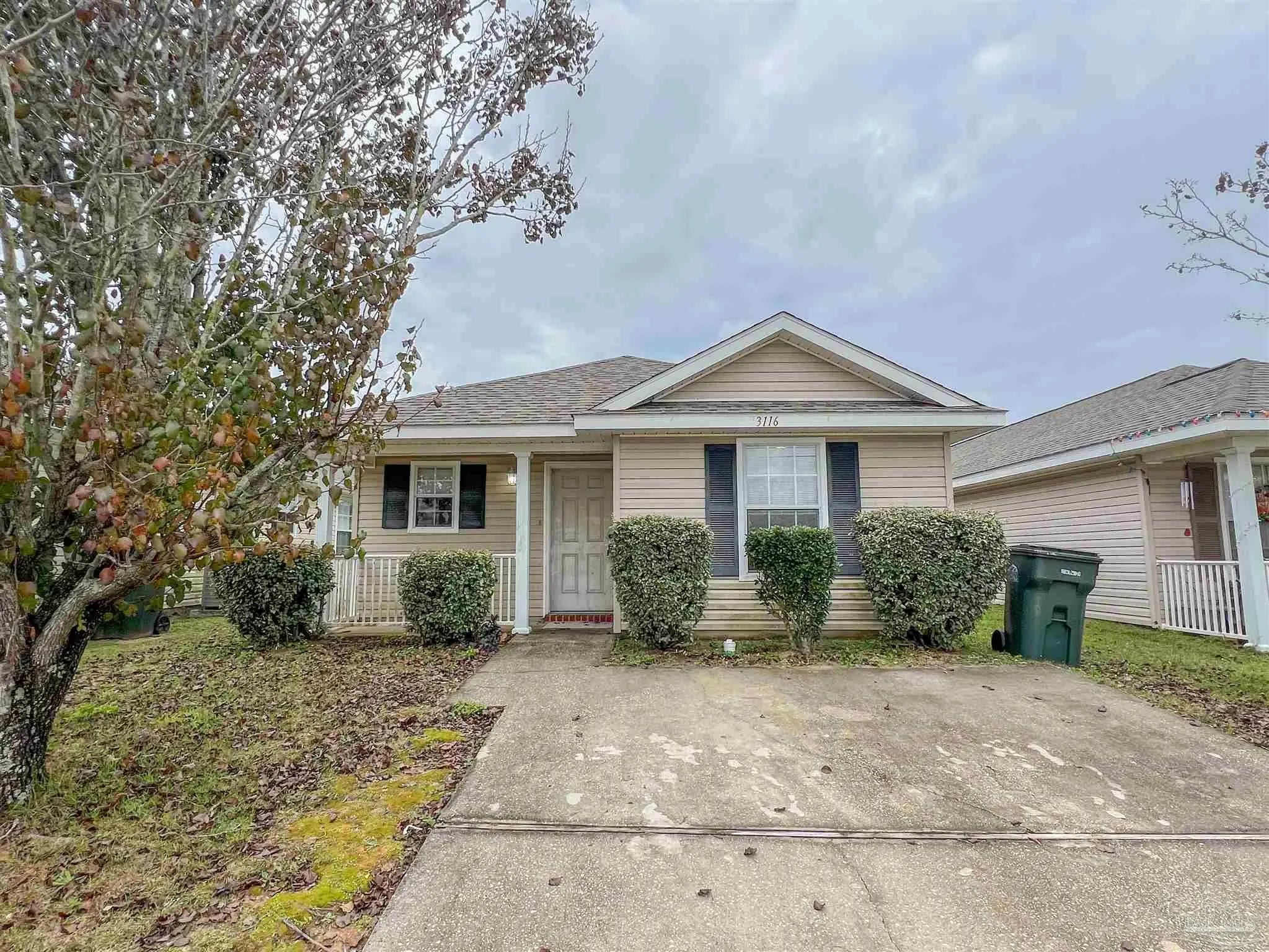 Photo of Listing #676568