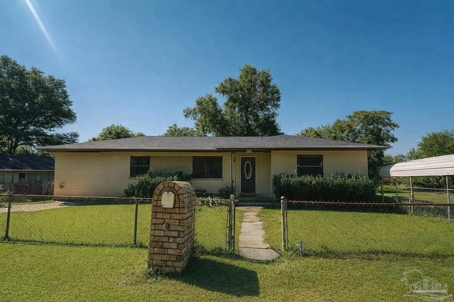 Photo of Listing #680079