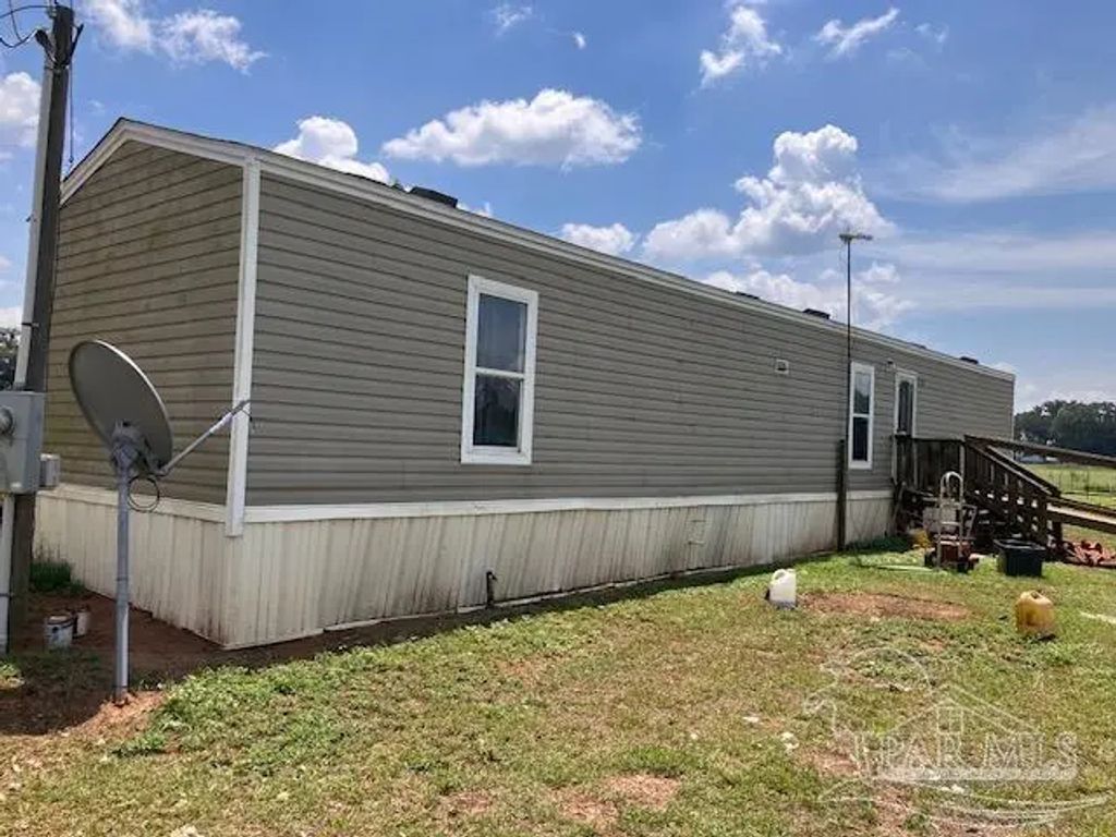 13474 Hwy 89, Jay
