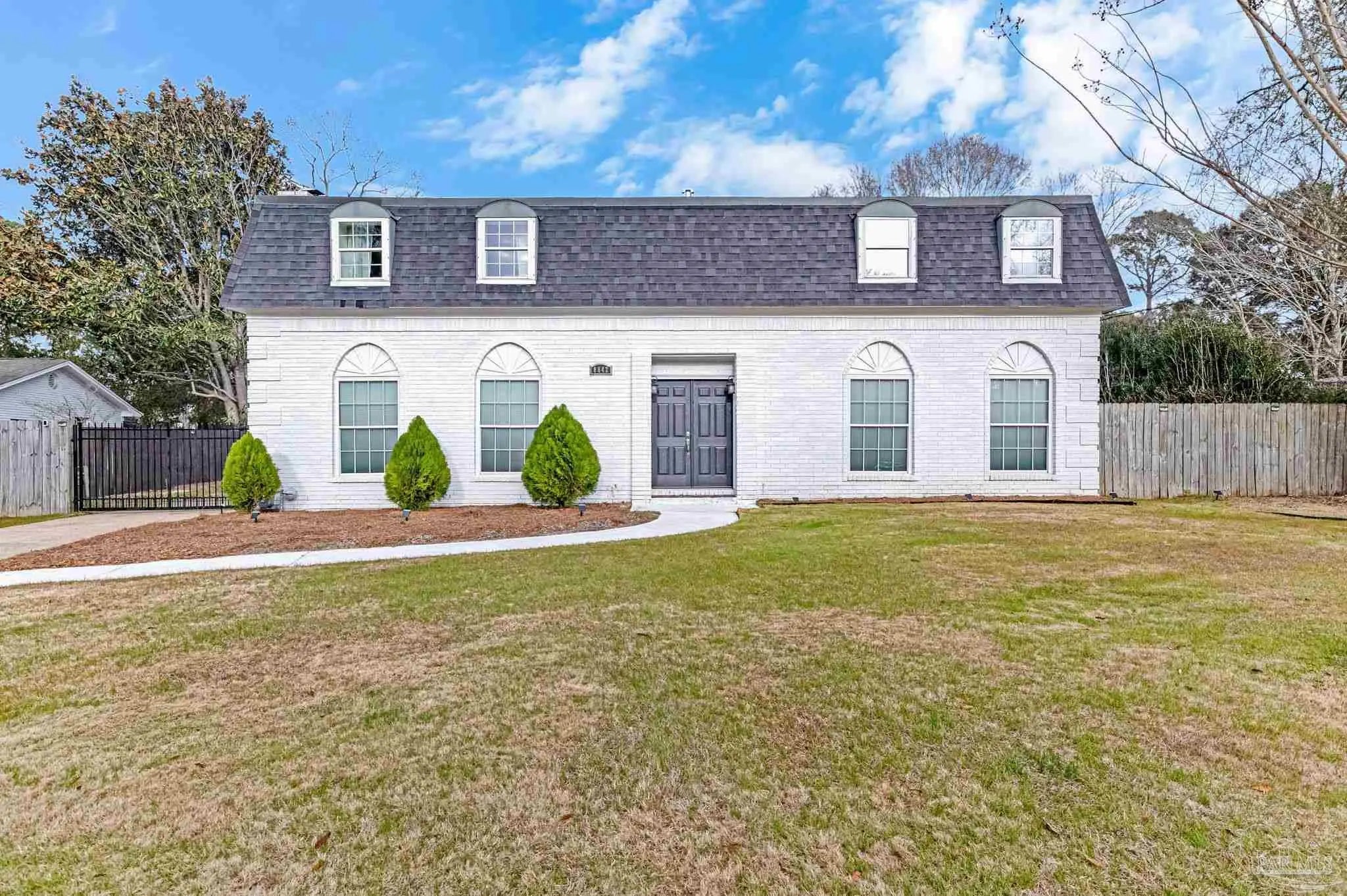 Photo of Listing #678126