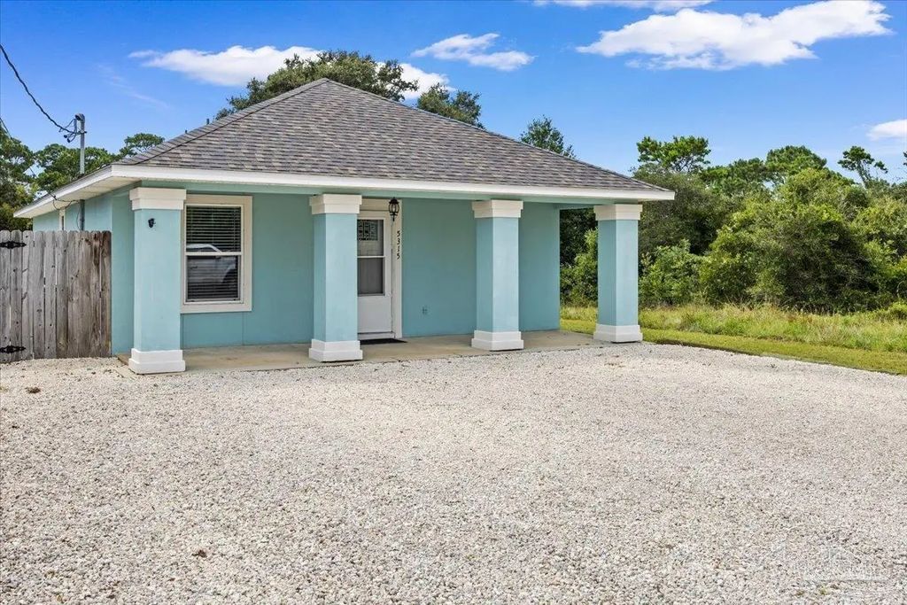 5315 Mcgrits Blvd, Pensacola
