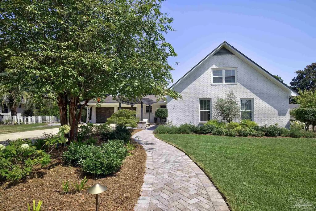 4130 Stringfield Dr, Pensacola