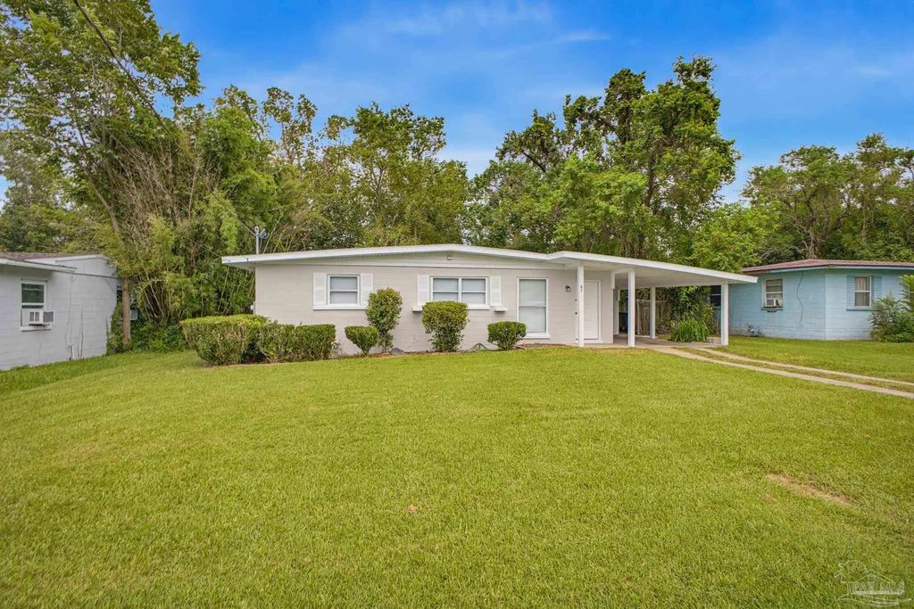 87 S Garfield Dr, Pensacola