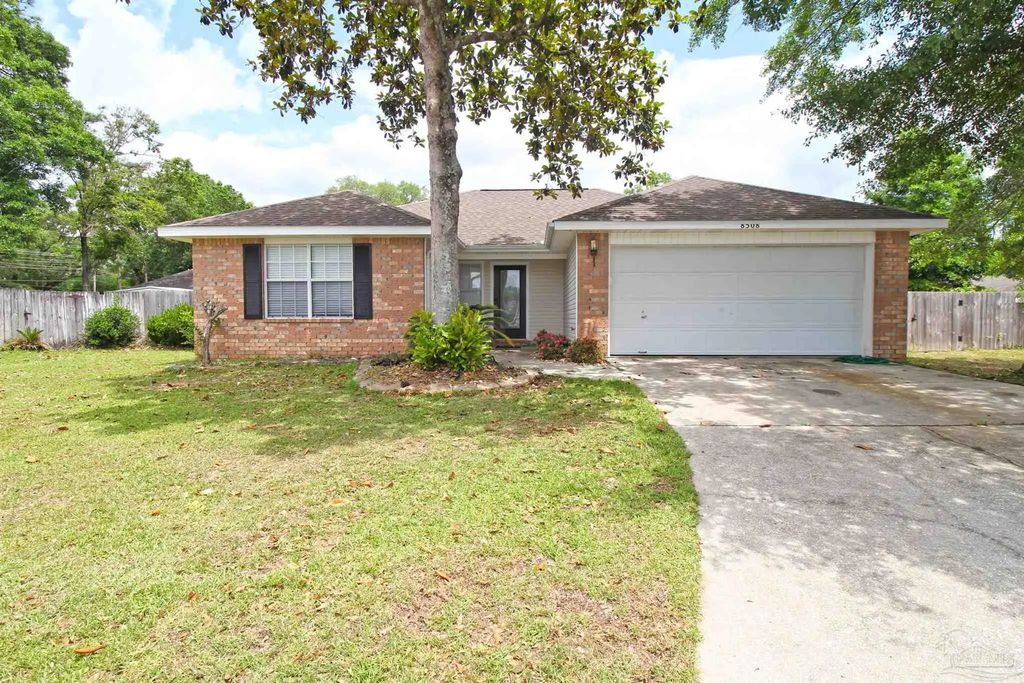 8508 Indian Oaks Pl, Pensacola