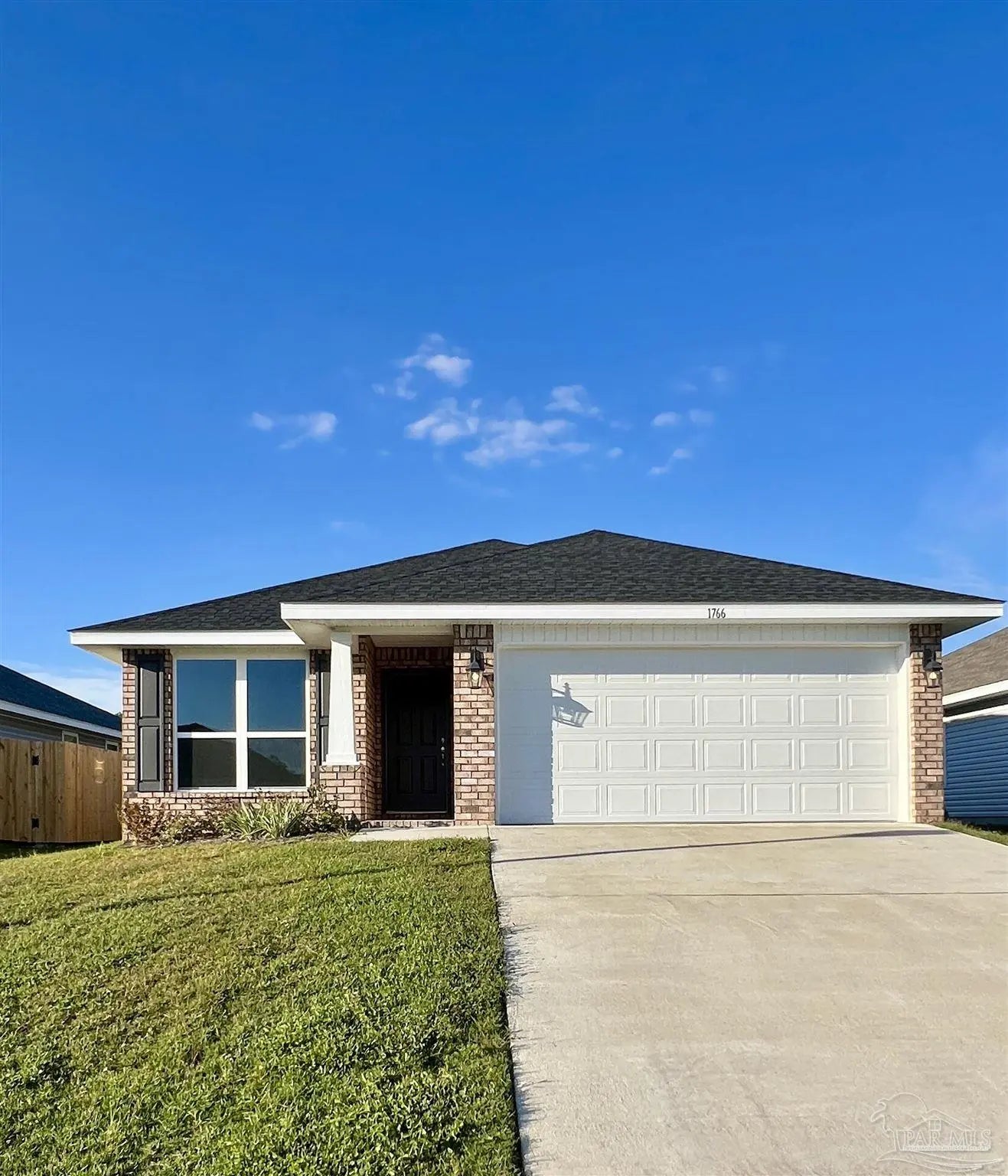 Photo of Listing #657084