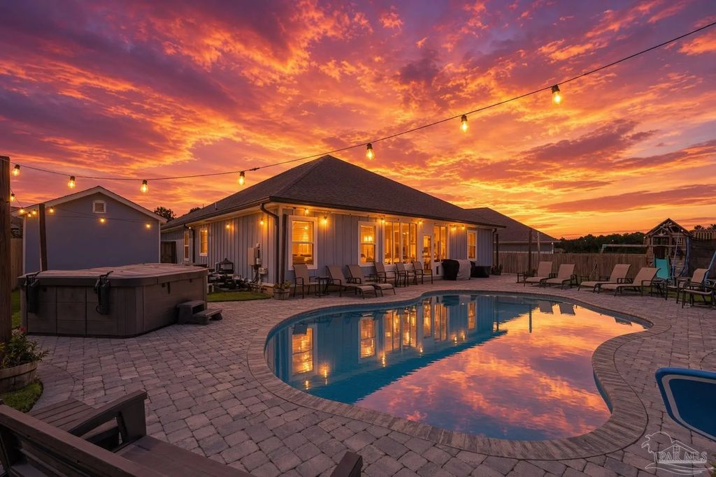 10746 Blacktail Loop, Pensacola