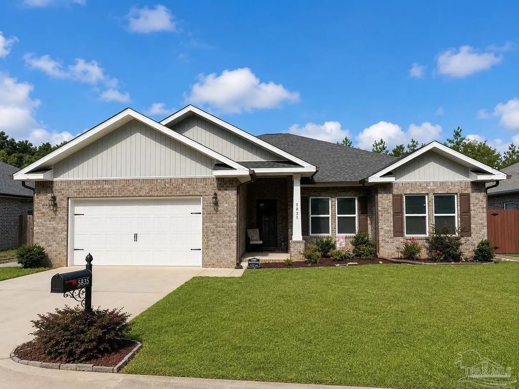 5835 Anderson Ln, Milton