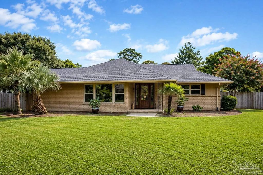 3802 N 12th Ave, Pensacola