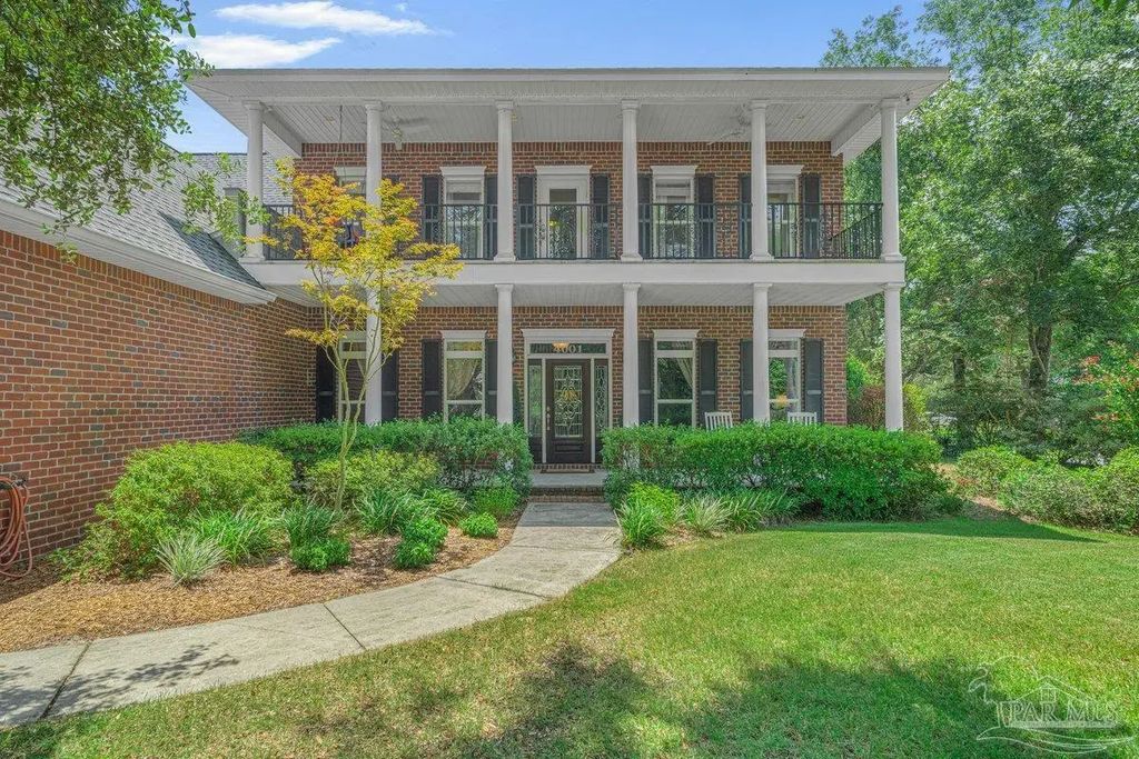 4001 Bay Pointe Dr, Gulf Breeze