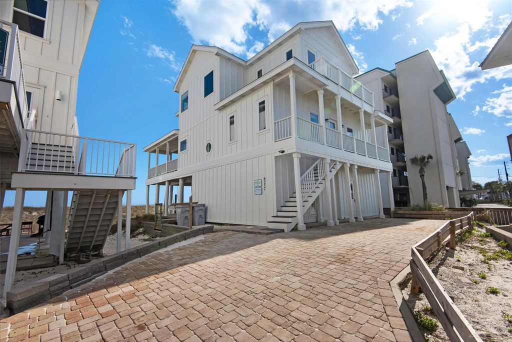 8257 Gulf Blvd, Navarre Beach