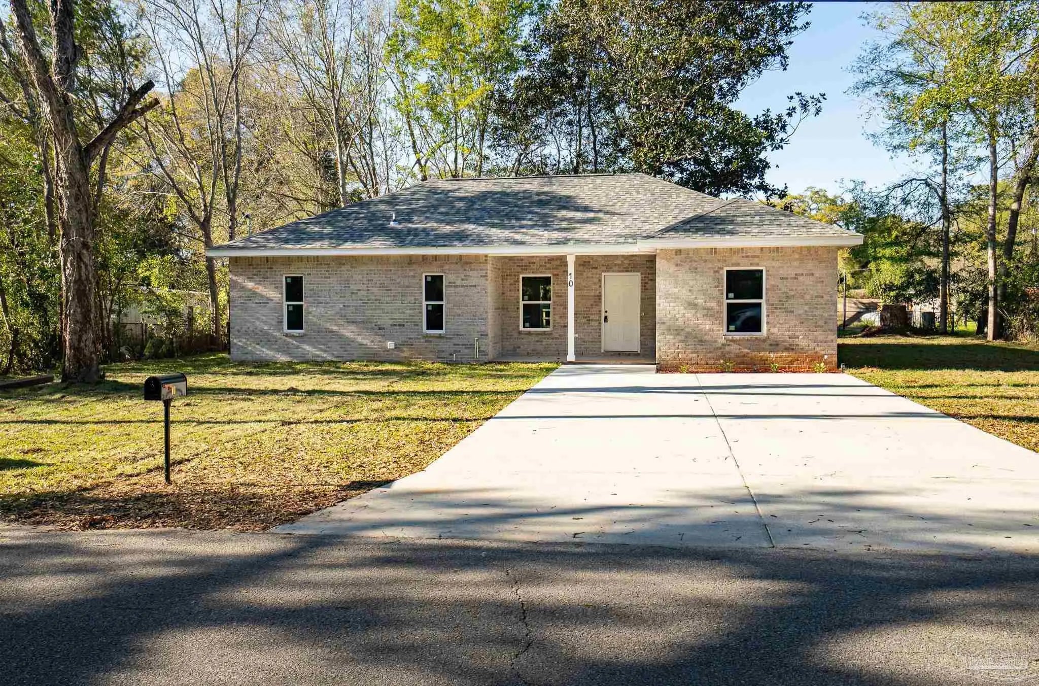 Photo of Listing #679646