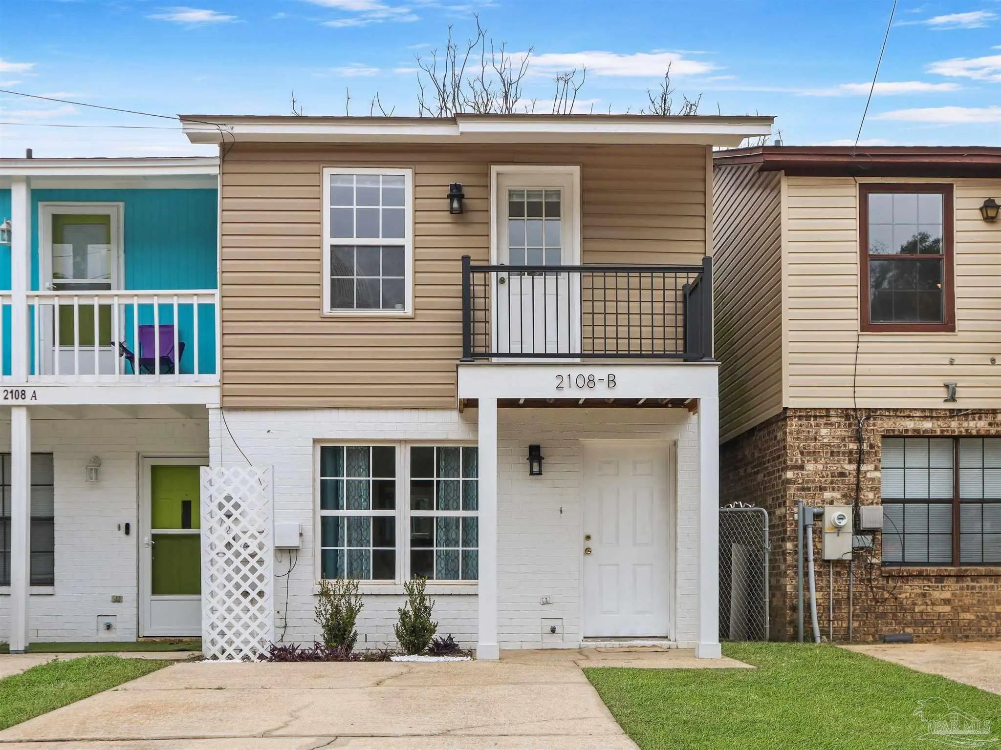 Photo of Listing #676686