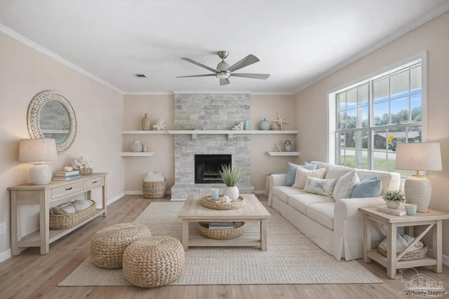 Photo of Listing #676814