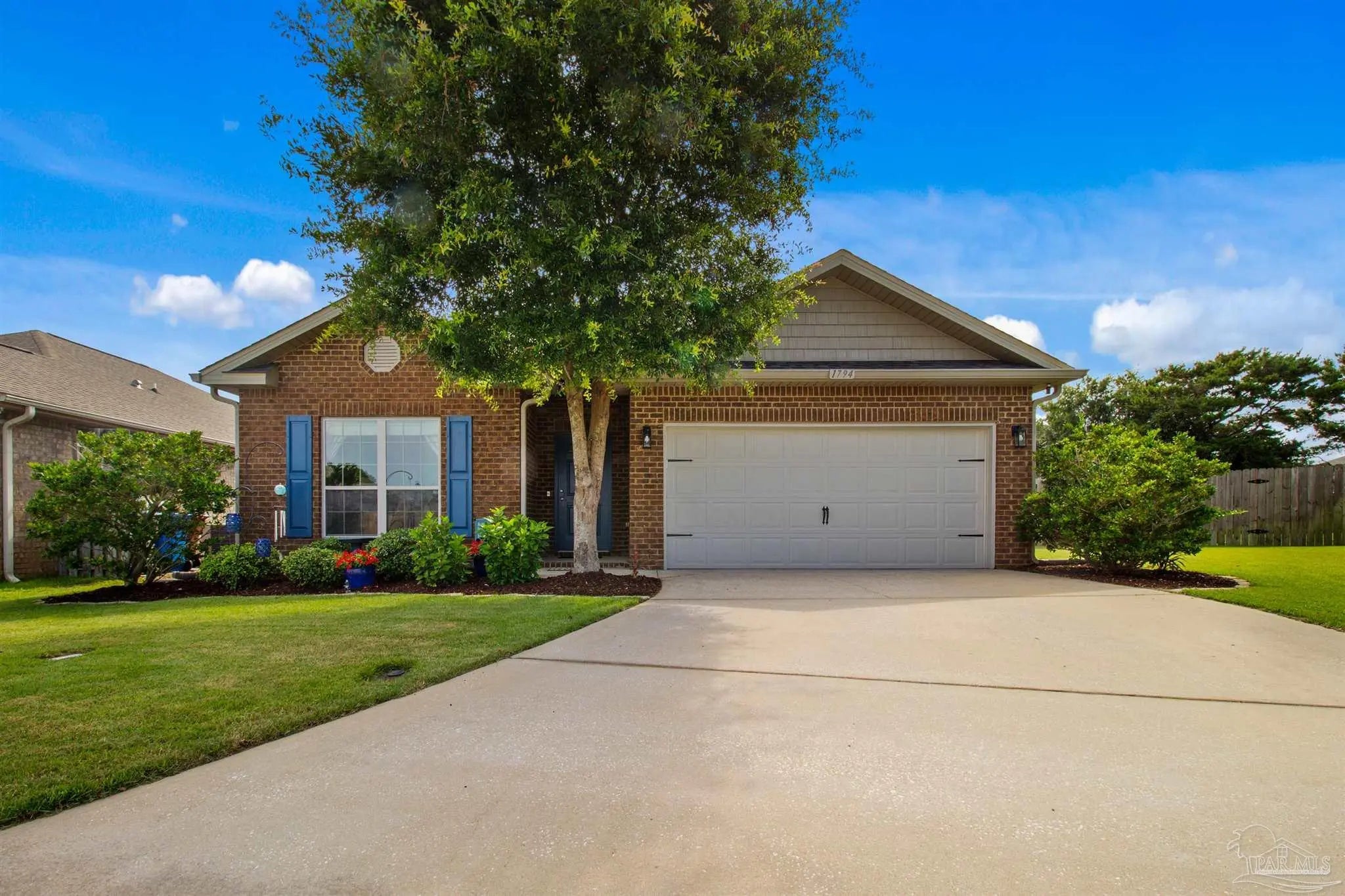 Photo of Listing #670009