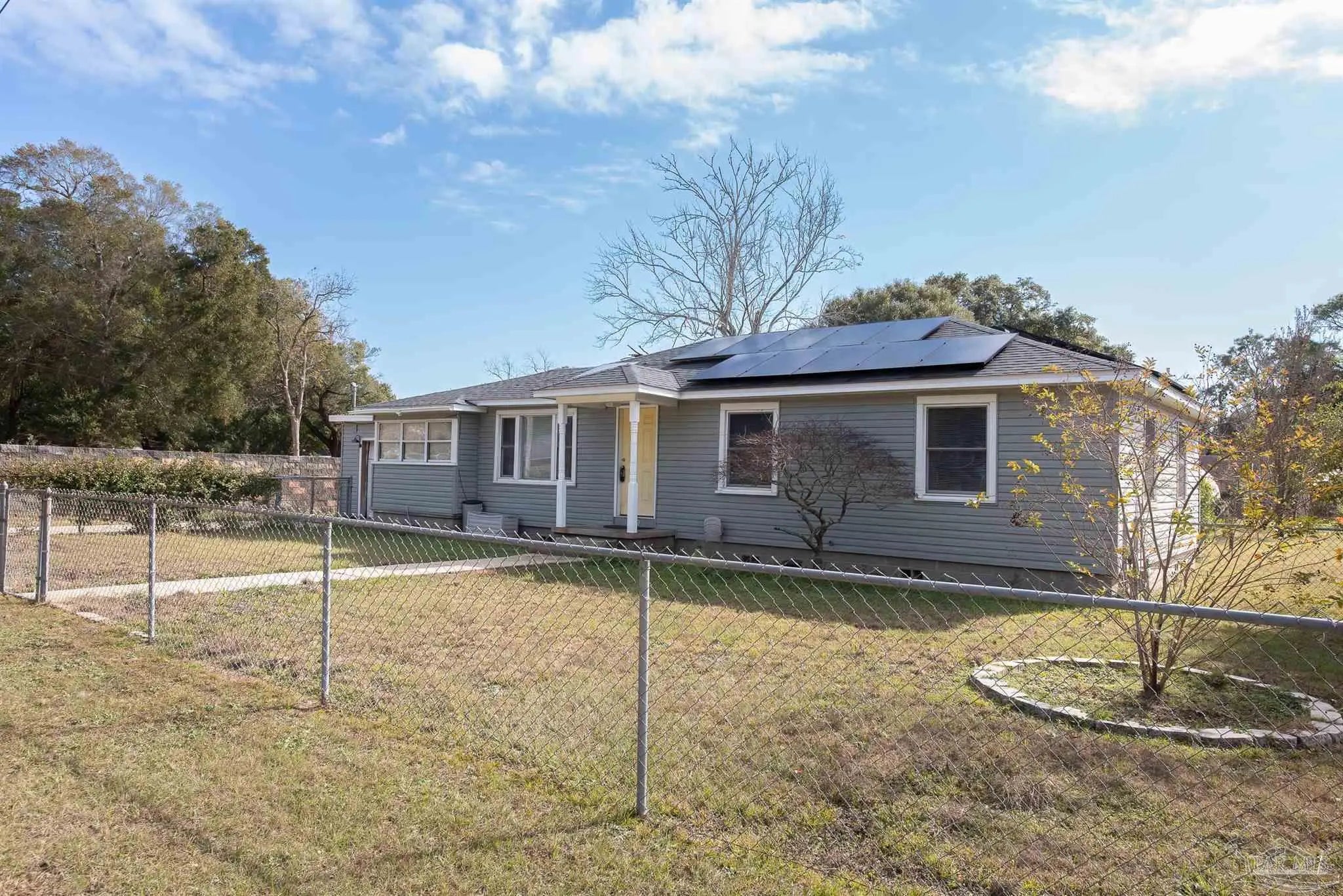 Photo of Listing #674402