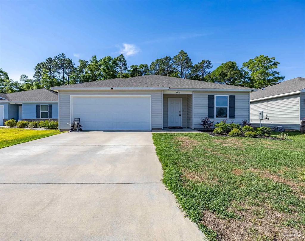 6429 June Bug Dr, Milton