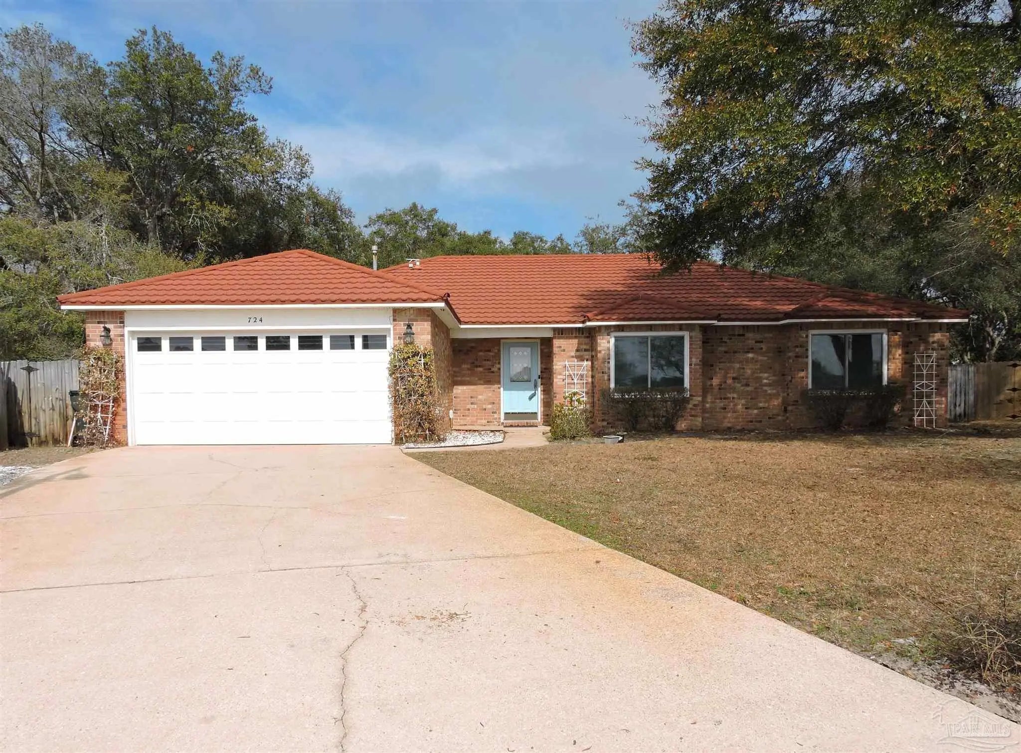 Photo of Listing #678044