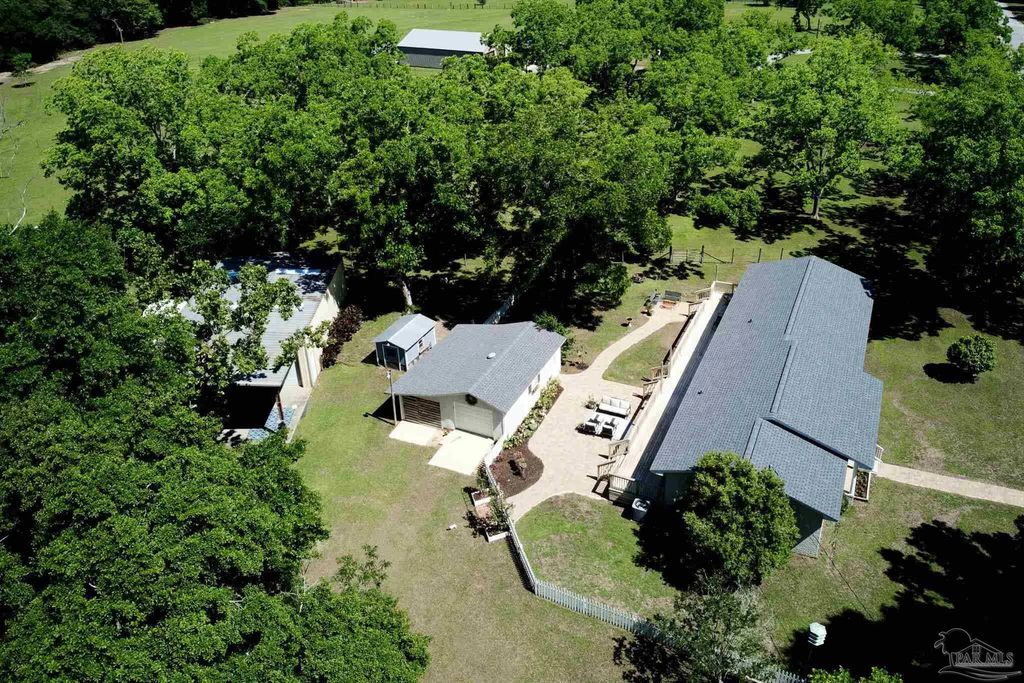 2001 Chavers Rd, Cantonment