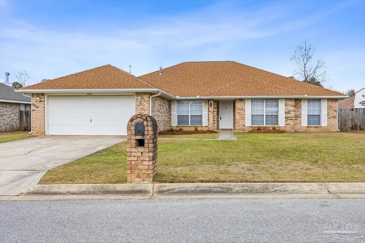 Photo of Listing #678095