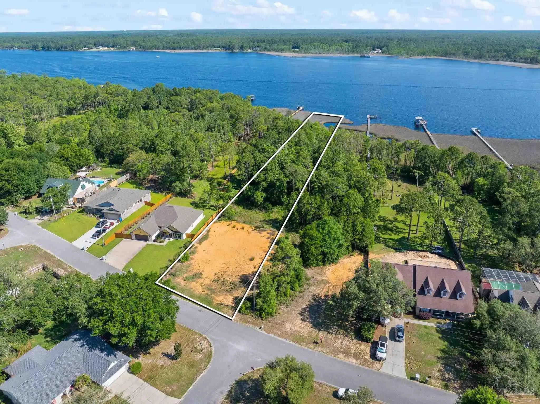 Photo of Listing #664370