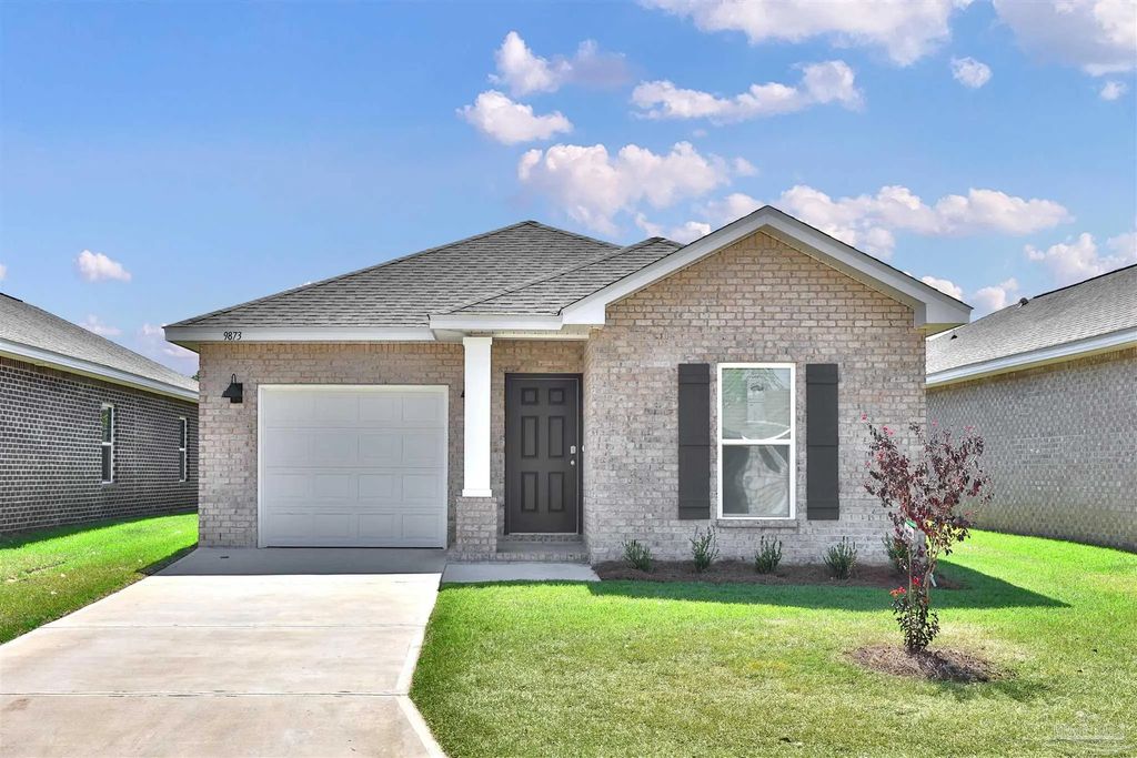 9873 Starling Dr, Pensacola