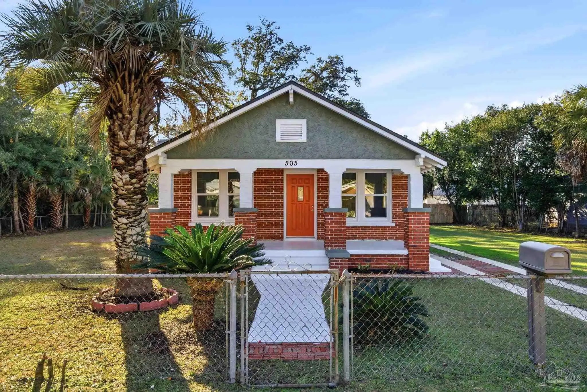 Photo of Listing #676954