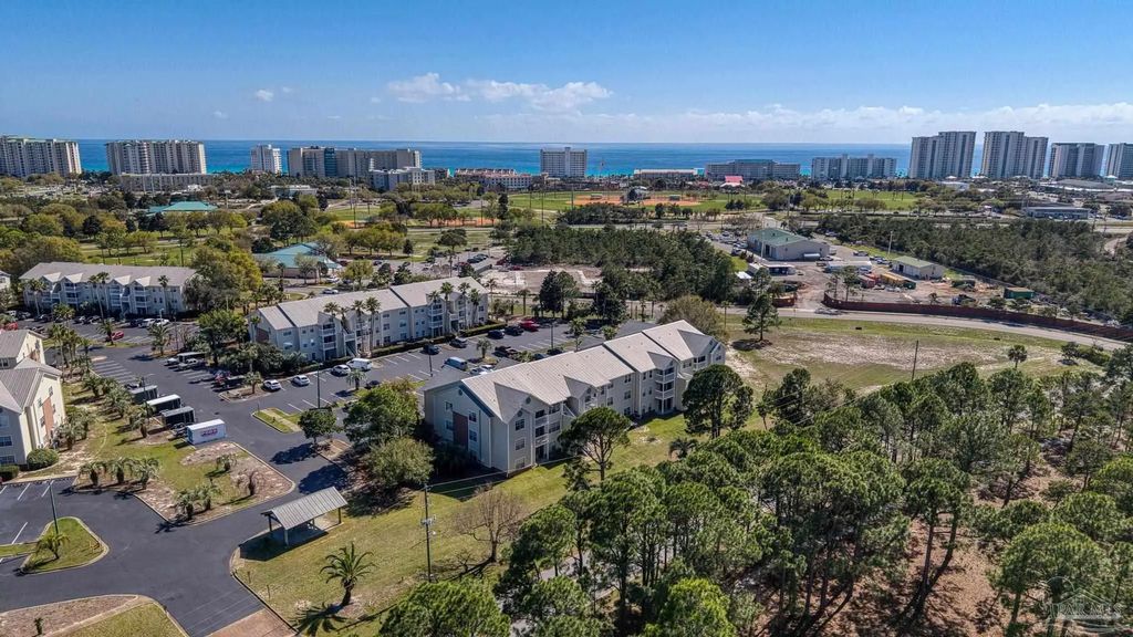 4090 Dancing Cloud Ct #258, Destin