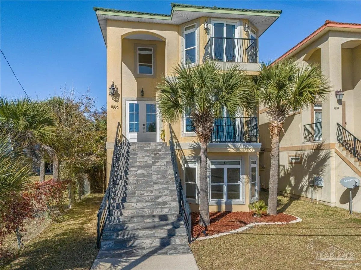 Photo of Listing #677348