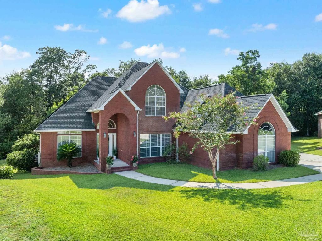 905 Caterpillar Ln, Cantonment