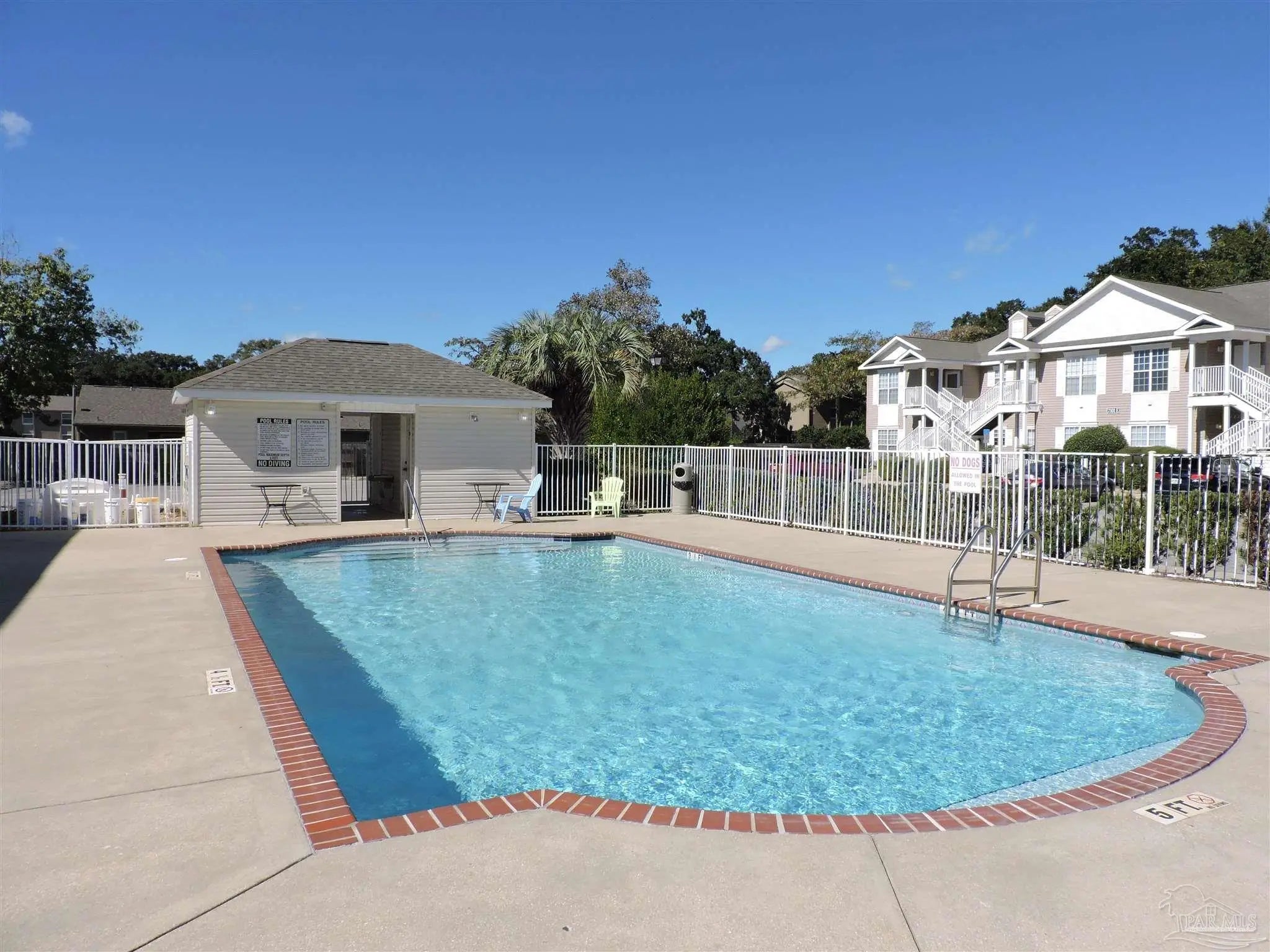 Photo of Listing #675865