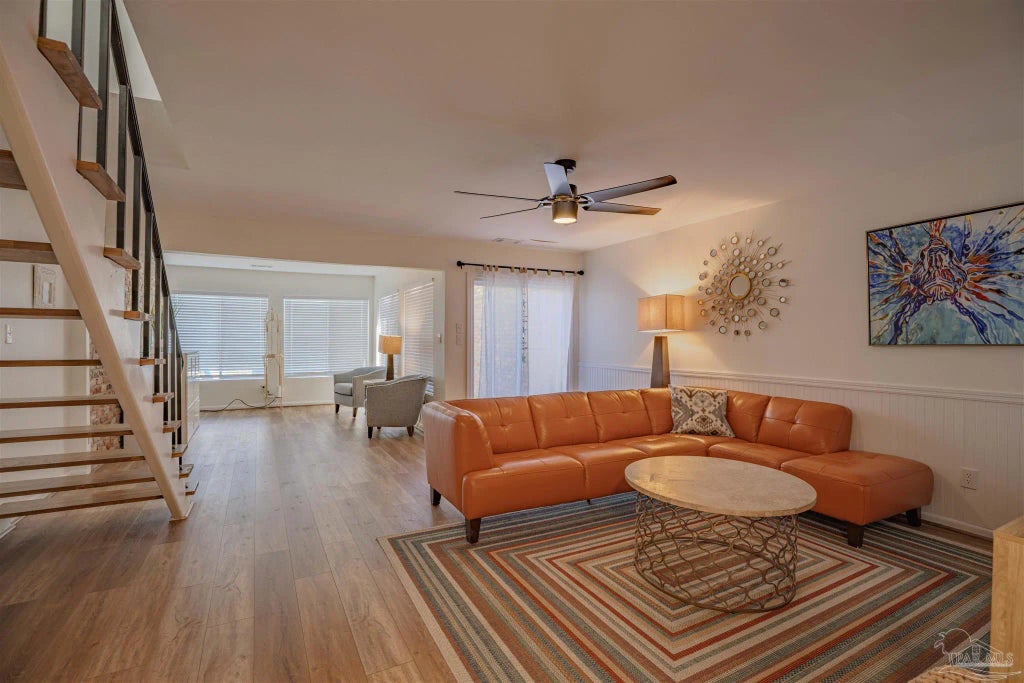 4736 Huron Dr, Pensacola