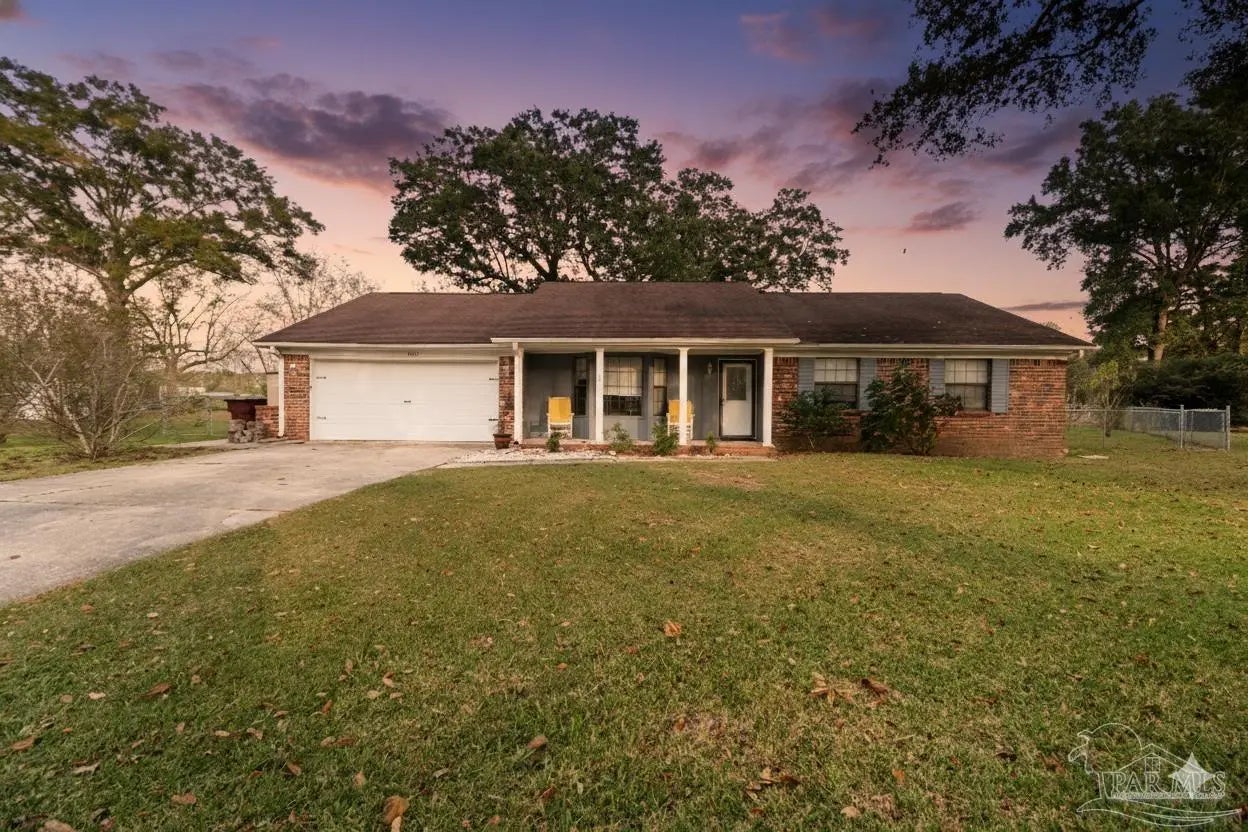 Photo of Listing #674216