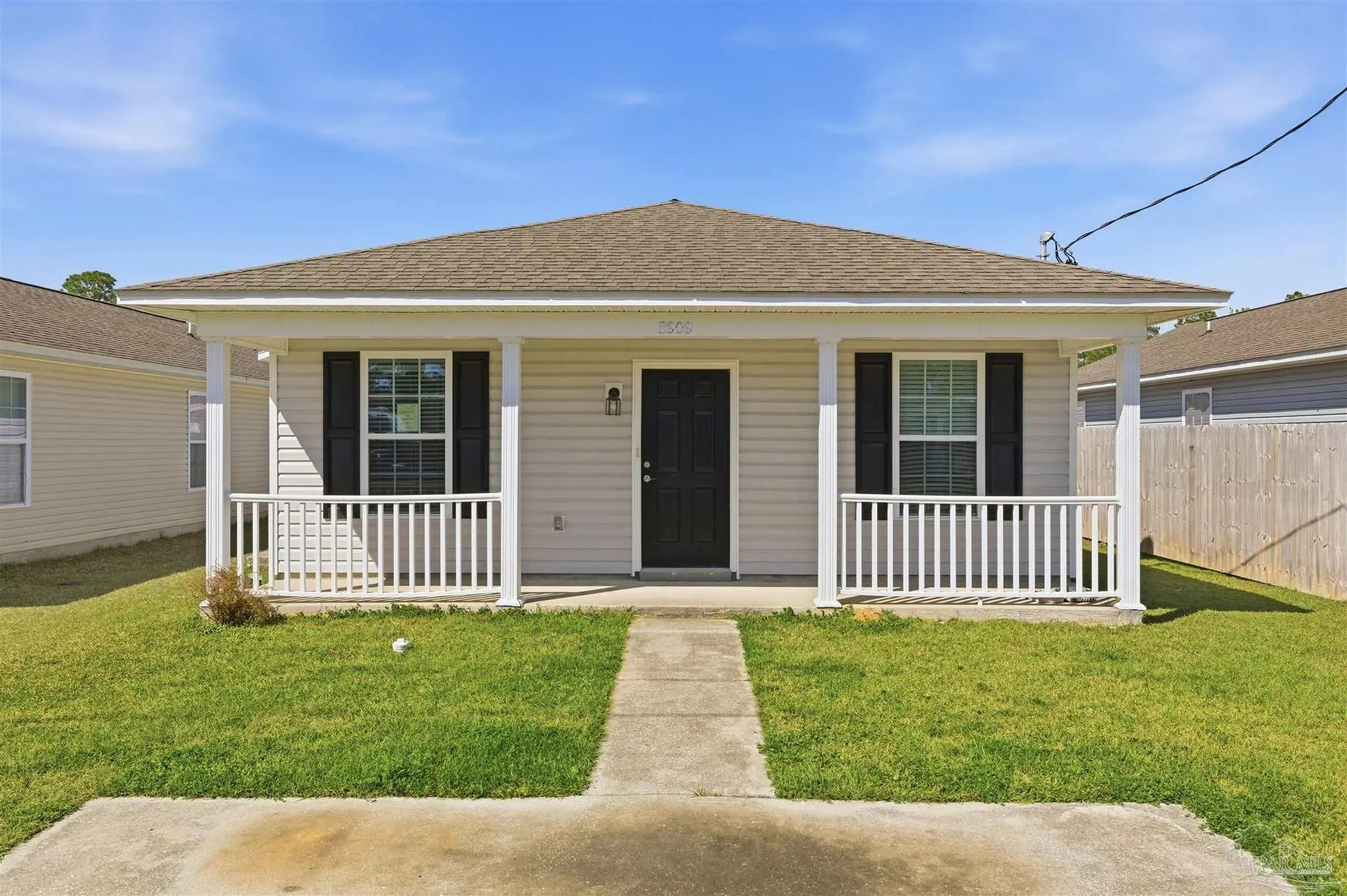 Photo of Listing #678714