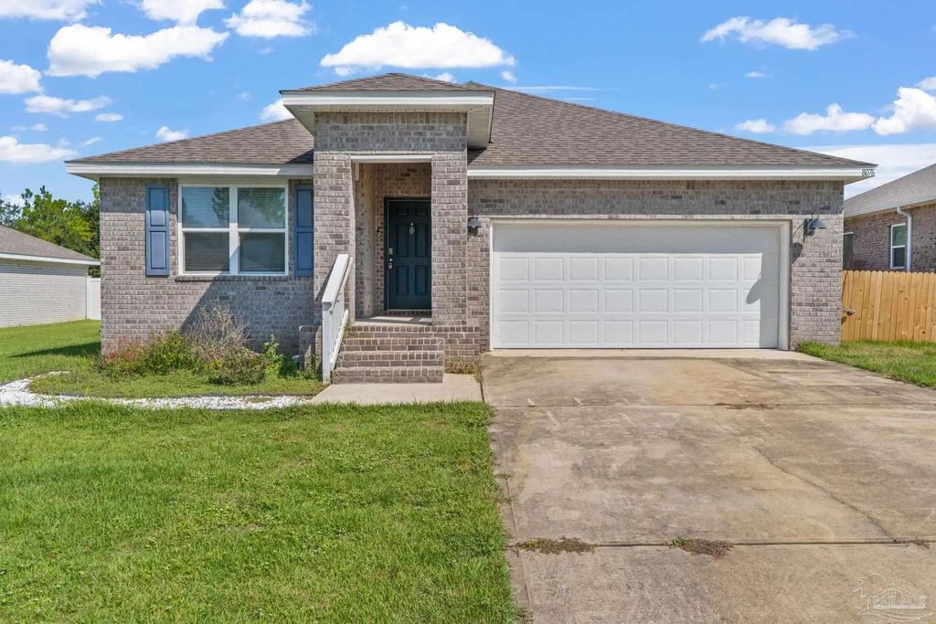 8076 Majestic Cypress Dr, Milton