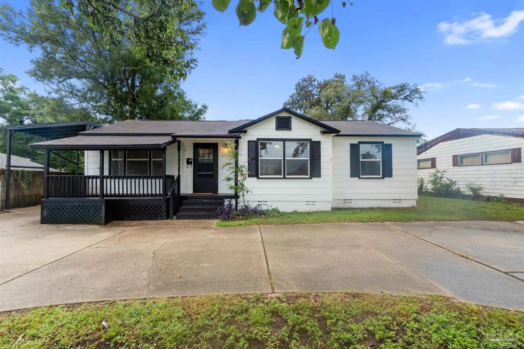 211 W Sunset Ave, Pensacola