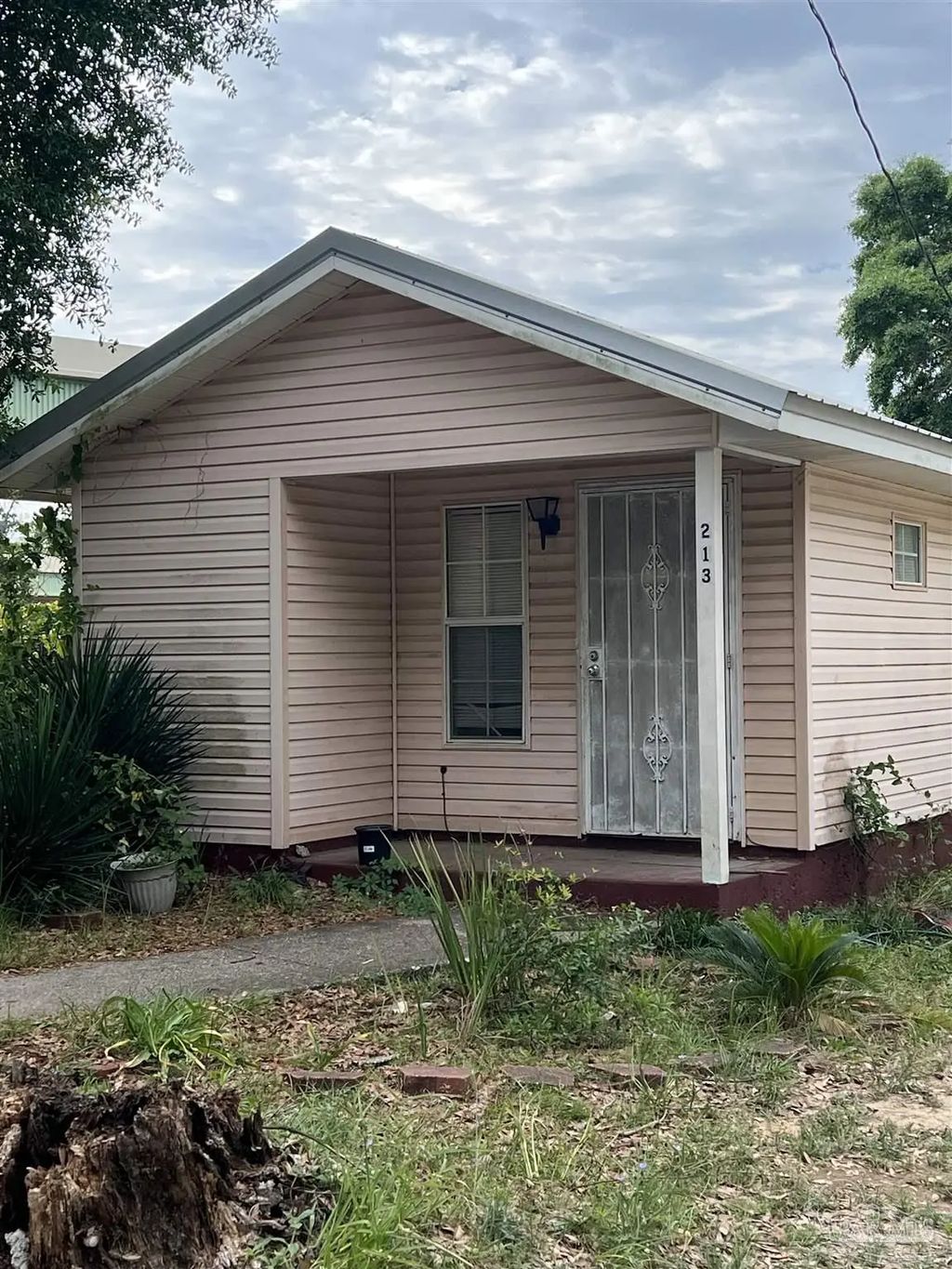213 E Lakeview Ave, Pensacola