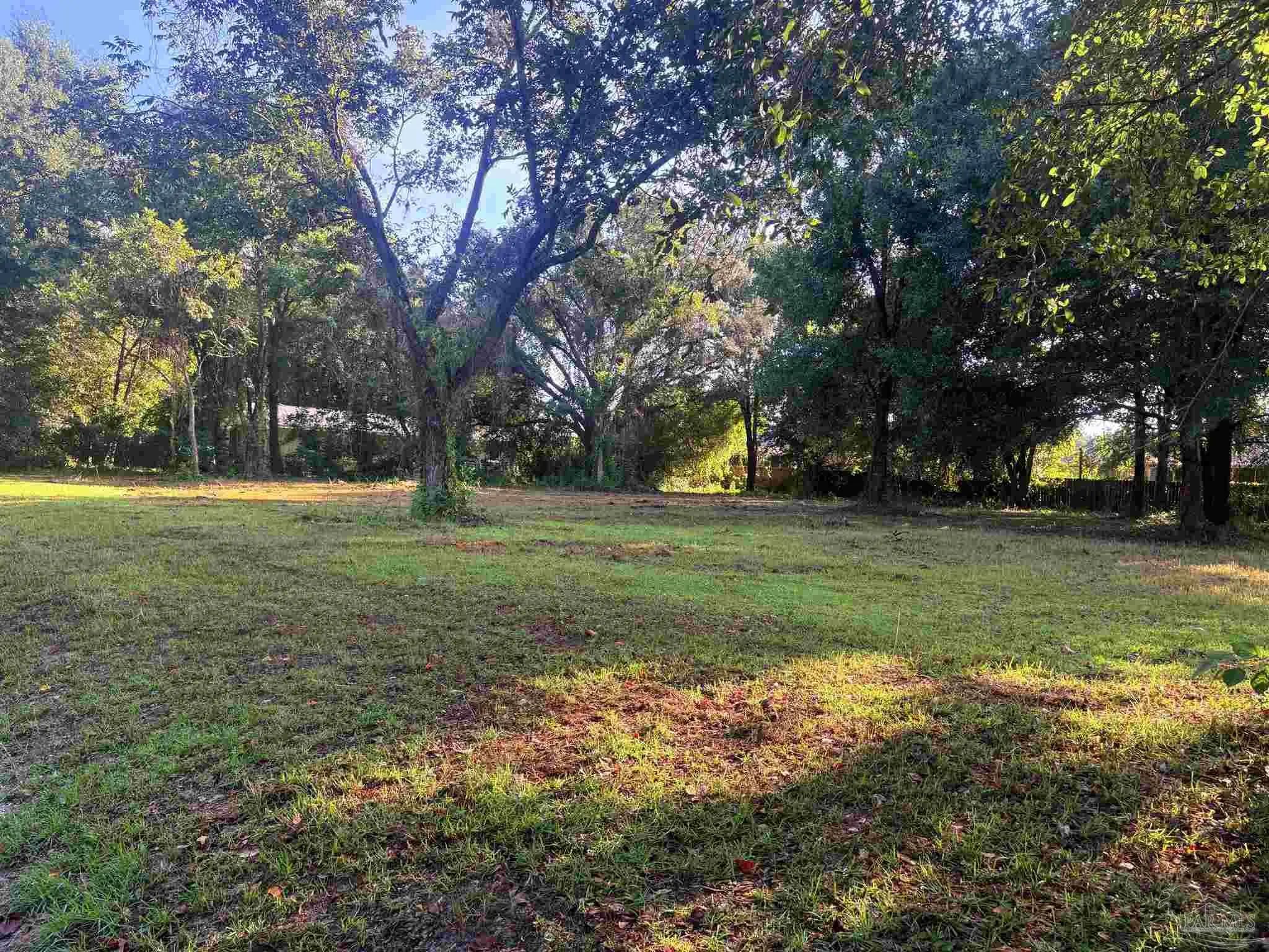Photo of Listing #688692