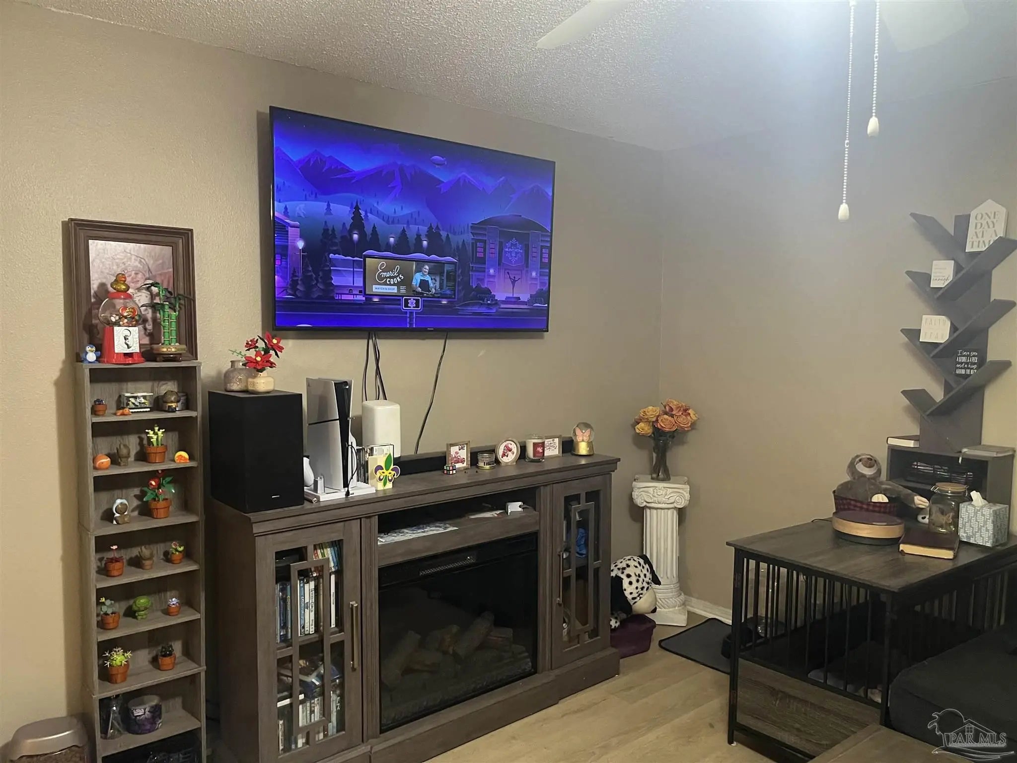 Photo of Listing #674829