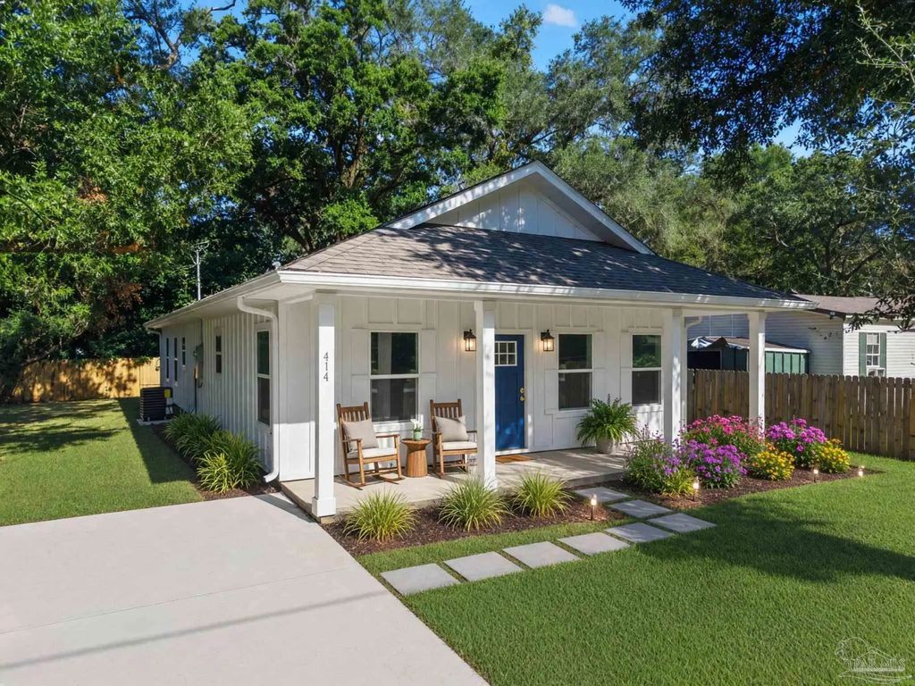 414 Armenia Dr, Pensacola