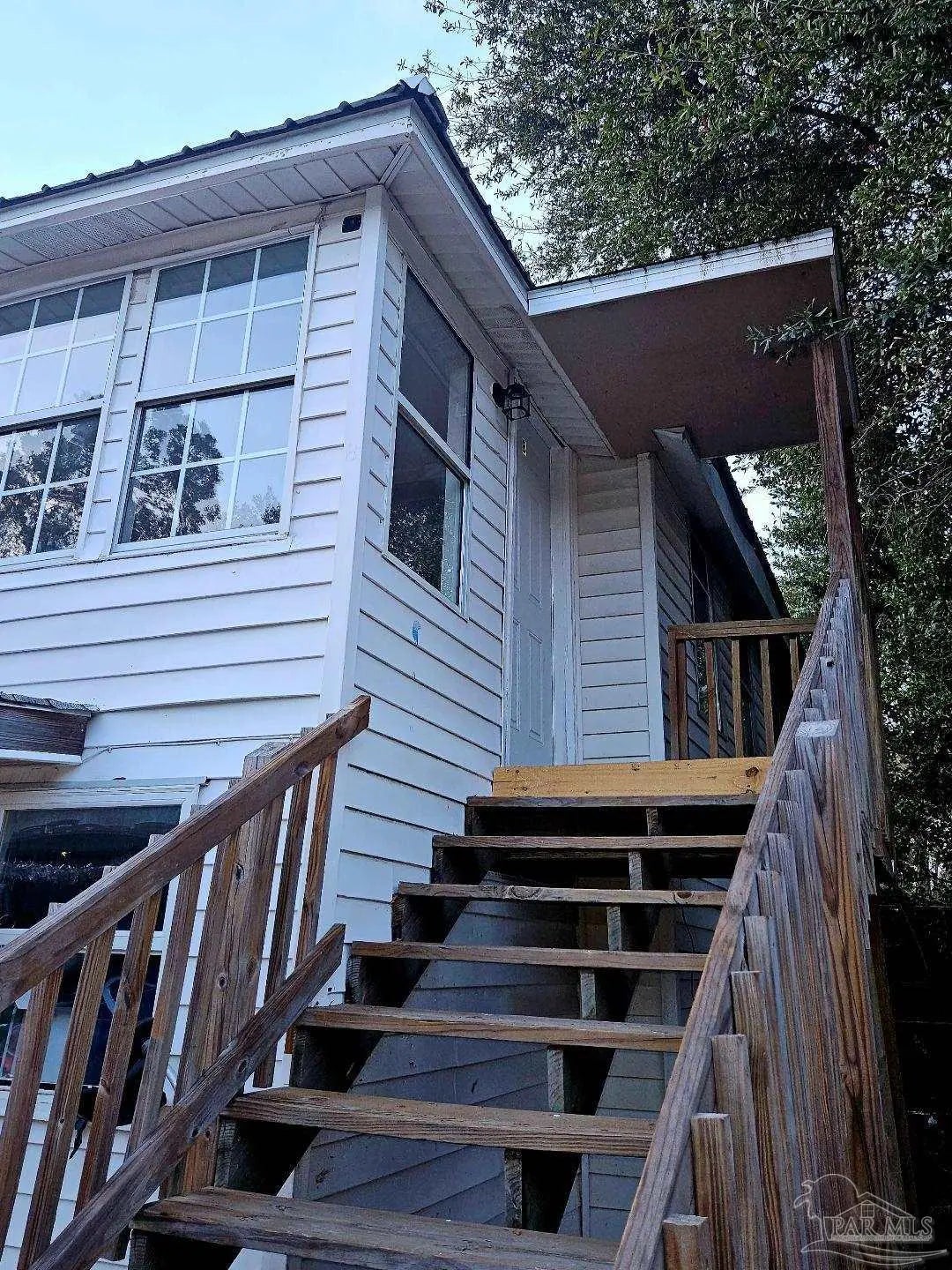 Photo of Listing #675583