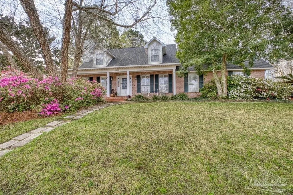 Photo of Listing #679145