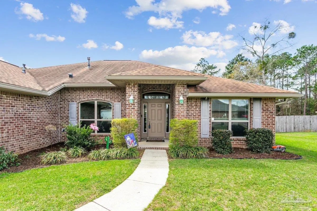 Photo of Listing #678878